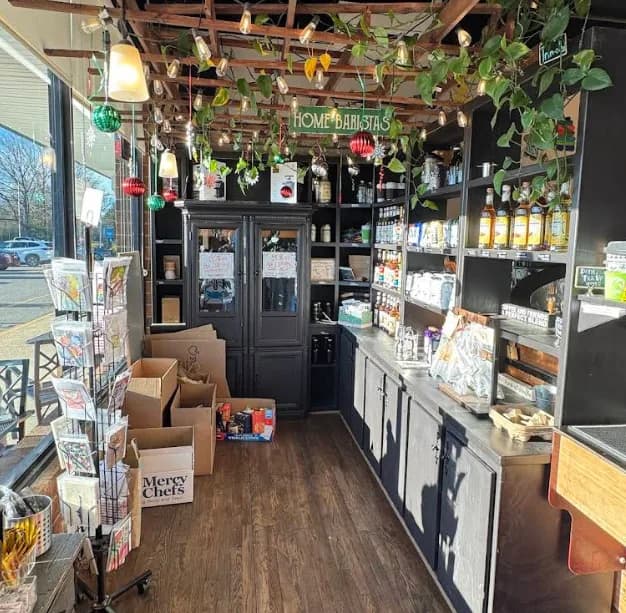 17 Hands Coffee/Robin Simmons Bakery in Virginia Beach, specialty coffee cafe