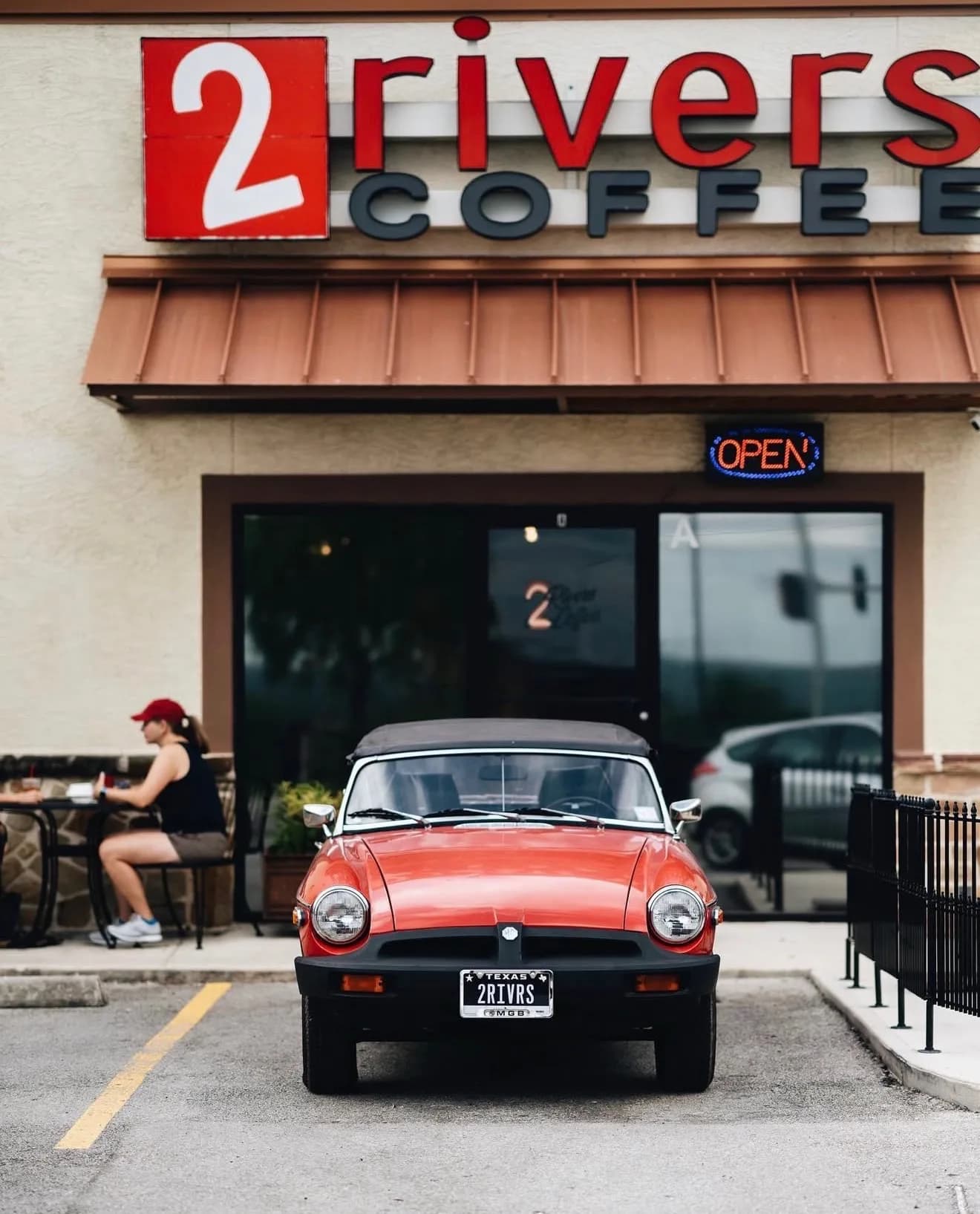 2 Rivers Coffee in San Antonio, specialty coffee cafe