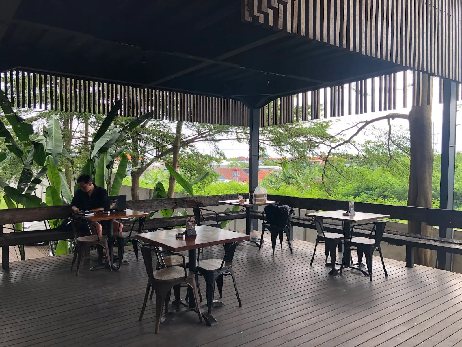 9-11 Cafe in Seminyak, specialty coffee cafe