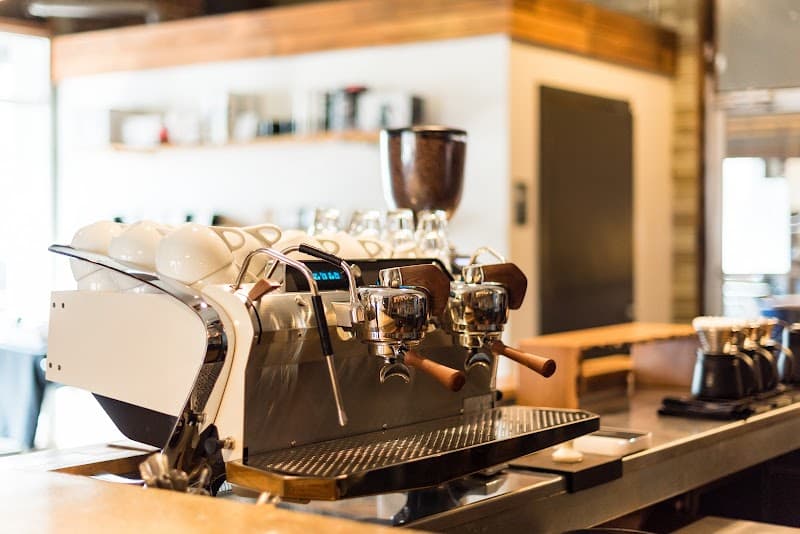 Alabaster Coffee Roaster & Tea Company in Williamsport, specialty coffee cafe