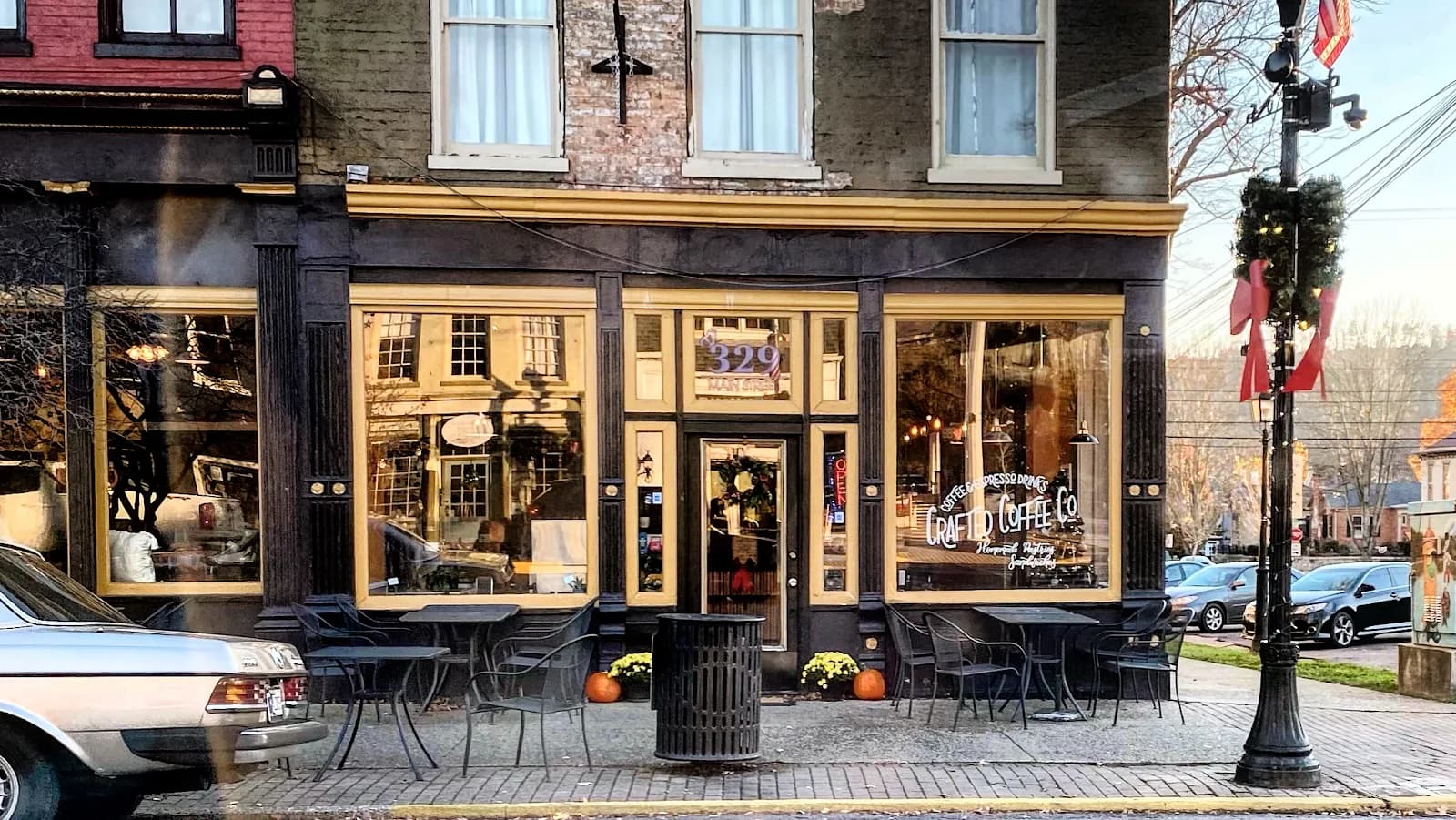 Analog Coffee & Records in Madison, specialty coffee cafe