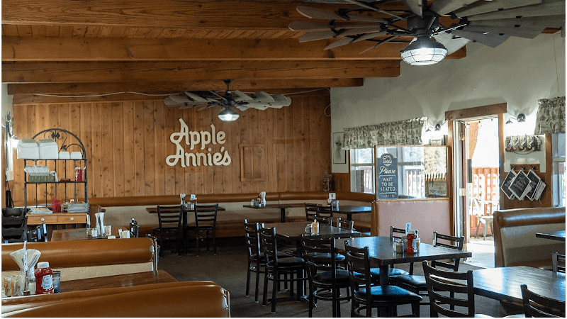 Apple Annie's Bakery & Restaurant in Big Bear City, specialty coffee cafe