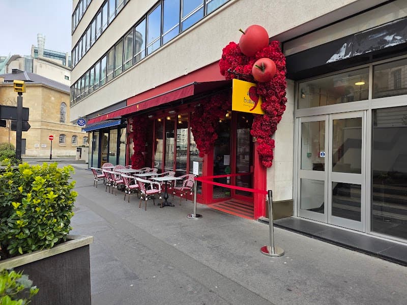 Apple Butter Cafe in London, specialty coffee cafe