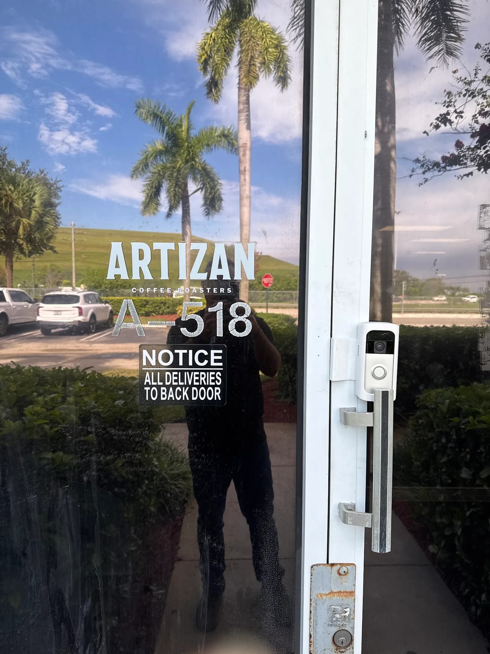 Artizan Coffee Co. in Miami, specialty coffee roaster