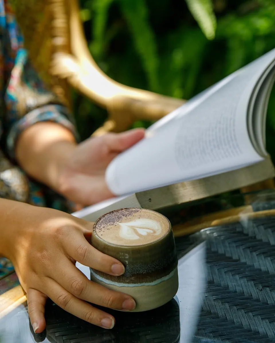 Ary's Book Cafe in Ubud, specialty coffee cafe