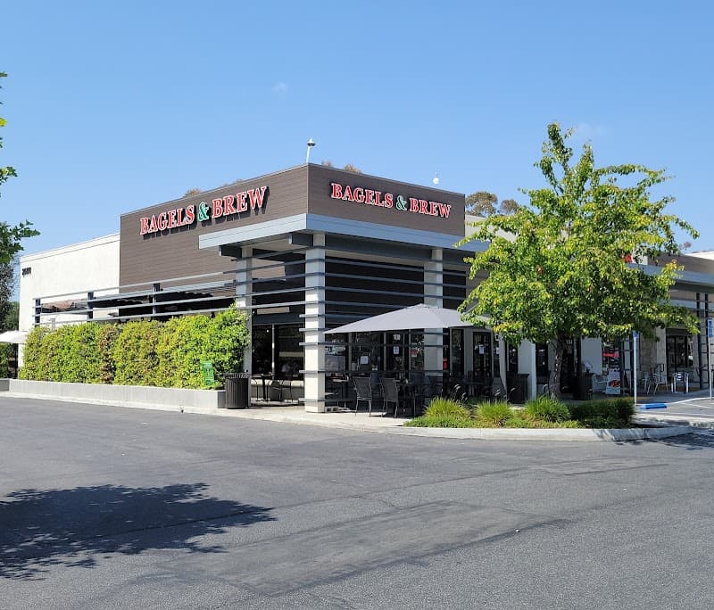 Bagels & Brew in Lake Forest, specialty coffee cafe