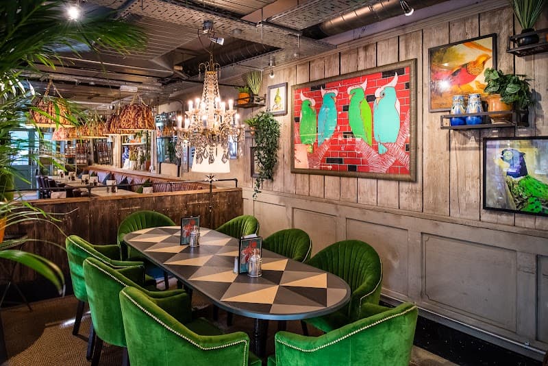 Bill's Reigate Restaurant in Reigate, specialty coffee cafe