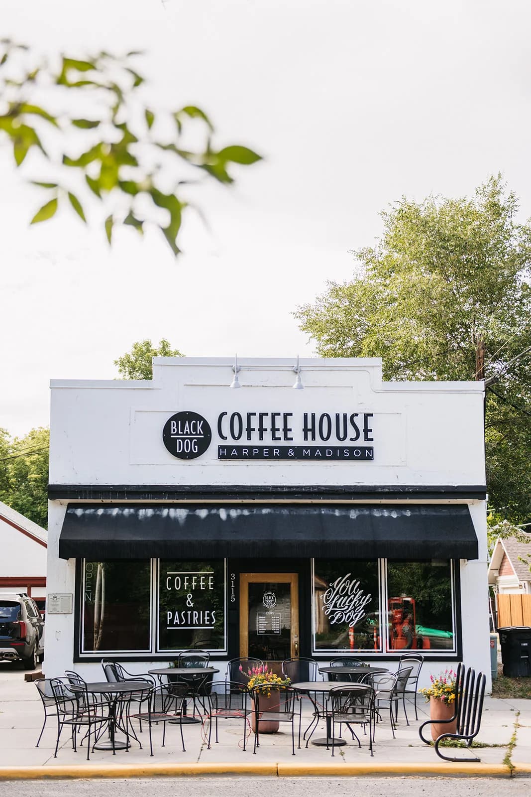 Black Dog Coffee House x 10th Ave in Billings, specialty coffee cafe