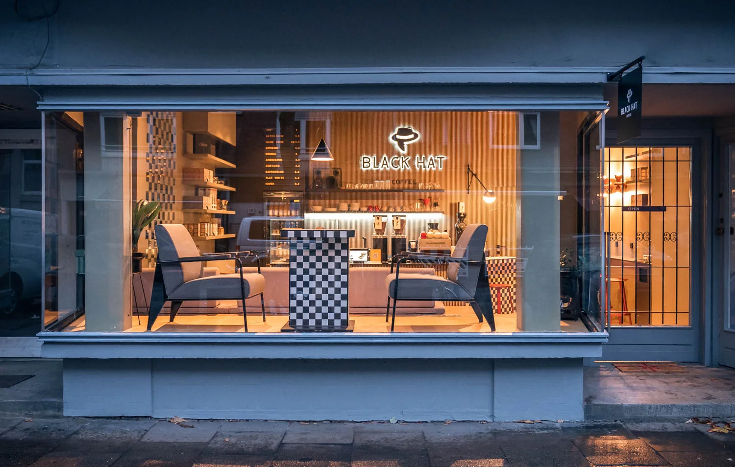 Black Hat Coffee - Specialty Espresso Bar in Hamburg, specialty coffee roaster