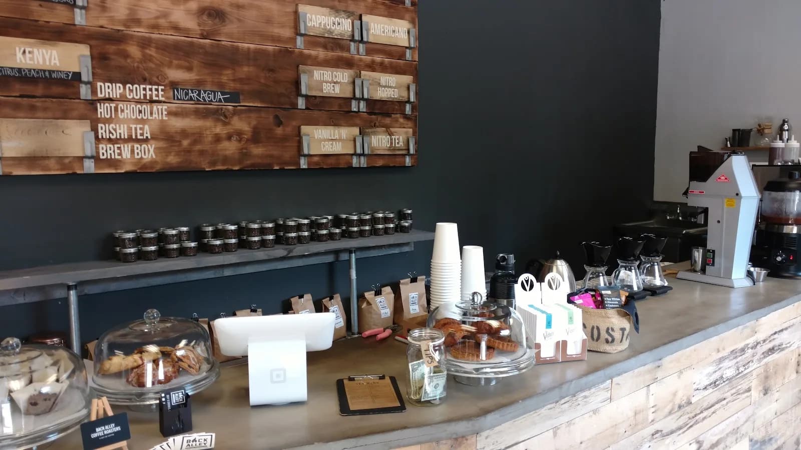 Black & White Coffee Wake Forest in Raleigh, specialty coffee cafe