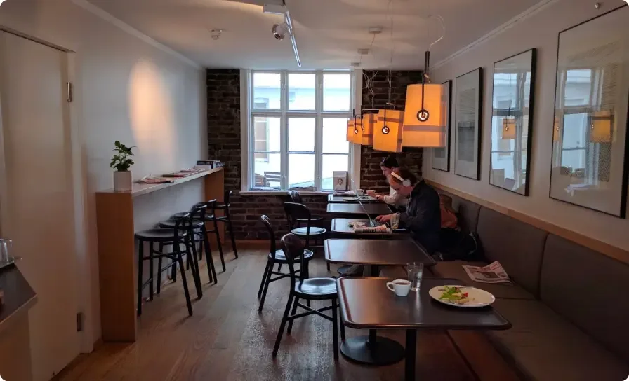Blom in Bergen, specialty coffee cafe