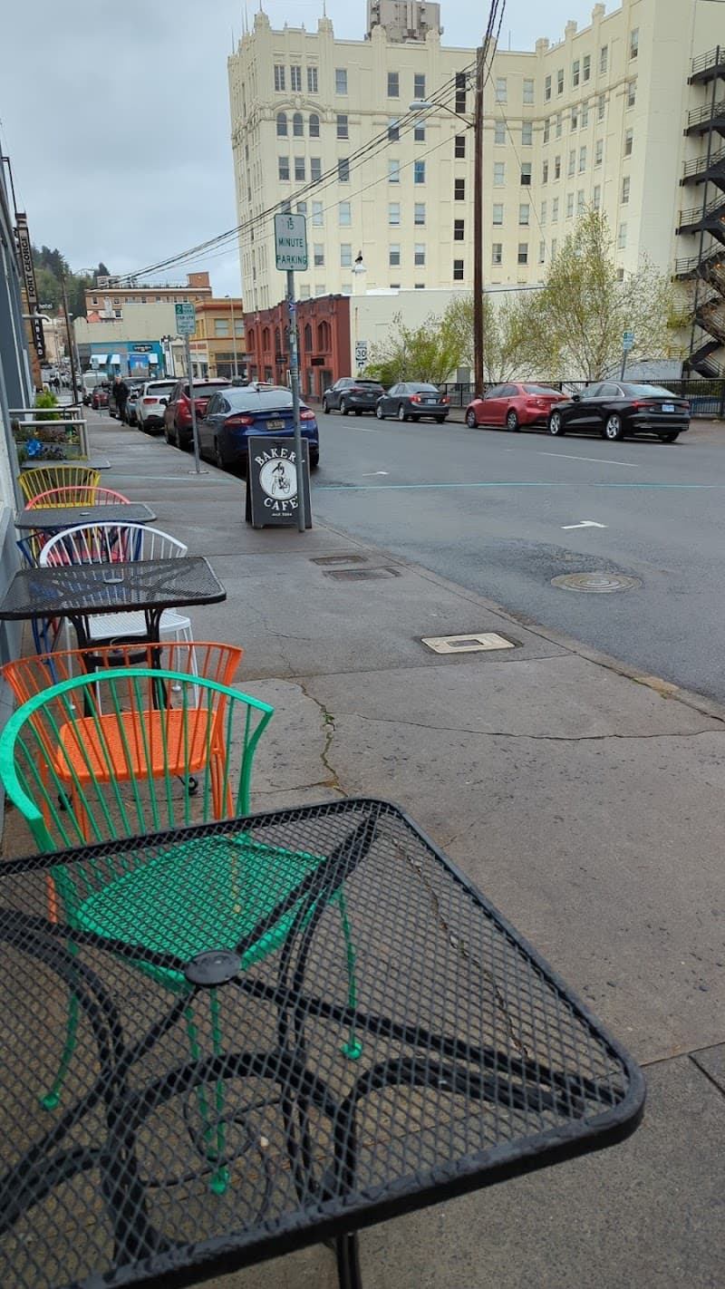 Blue Scorcher Bakery & Cafe in Astoria, specialty coffee cafe