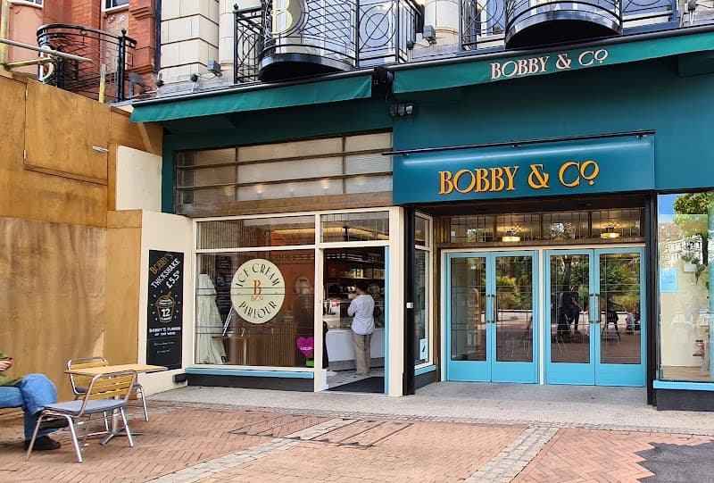 Bobby's Parlour in Bournemouth, specialty coffee cafe