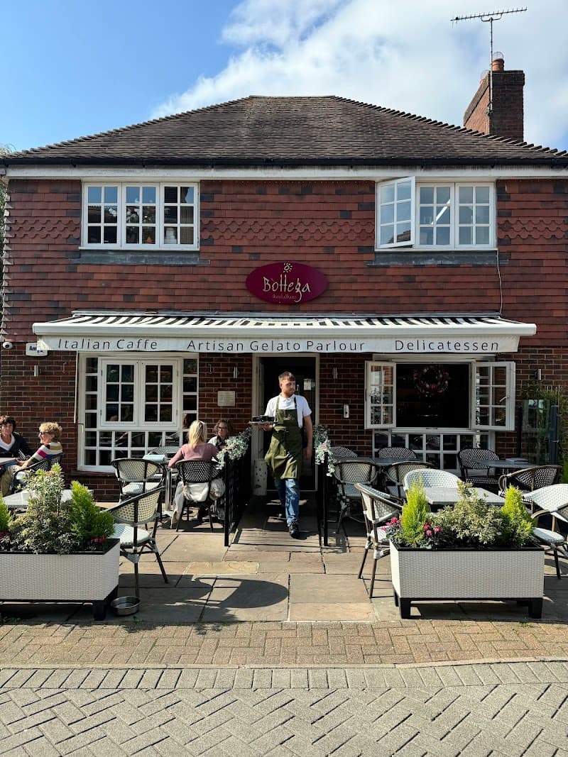 Bottega Montalbano Cafe & Ice Cream Parlour in Ashford, specialty coffee cafe