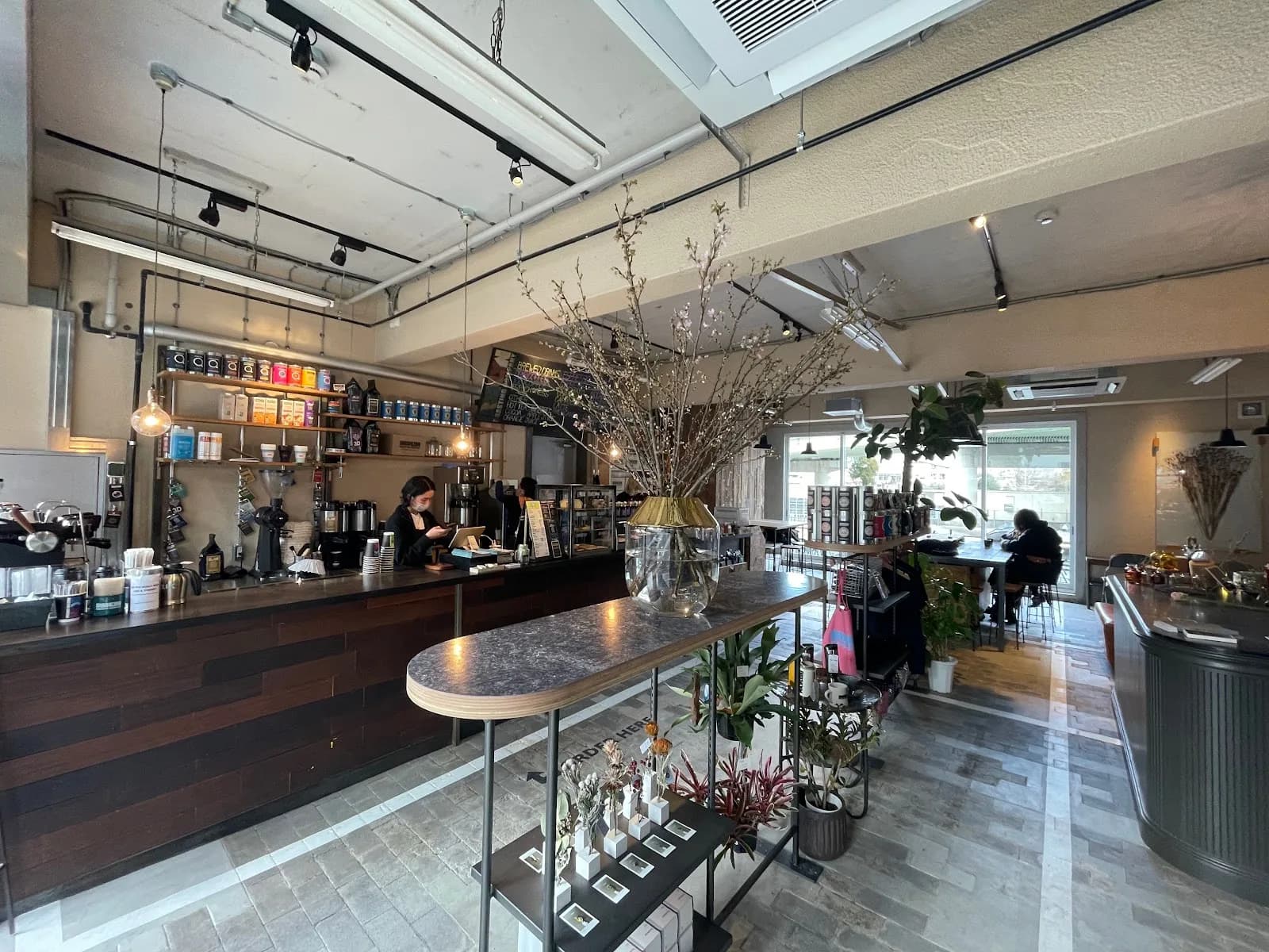 Brooklyn Roasting Company Kitahama in Osaka, specialty coffee cafe