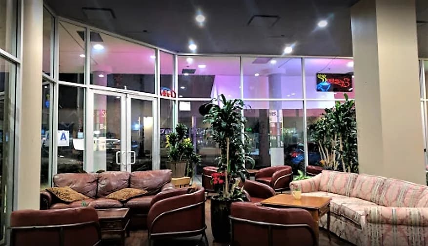 Brown Cup Cafe & Lounge in San Diego, specialty coffee cafe