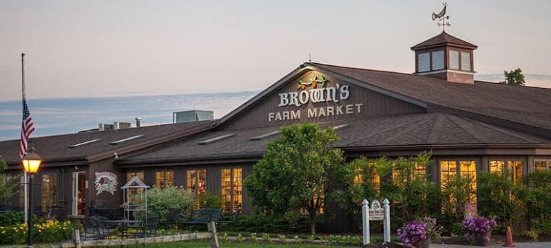 Brown's Orchards & Farm Market in York, specialty coffee cafe