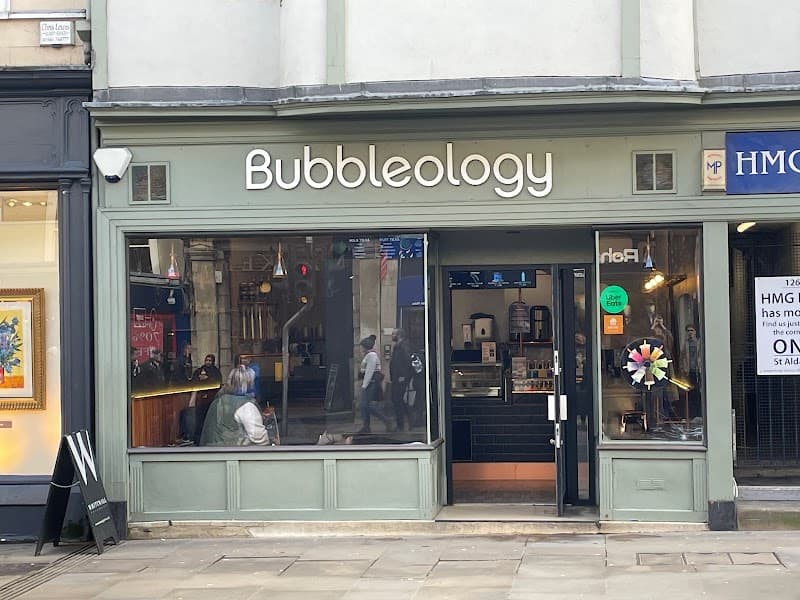 Bubbleology Oxford in Oxford, specialty coffee cafe