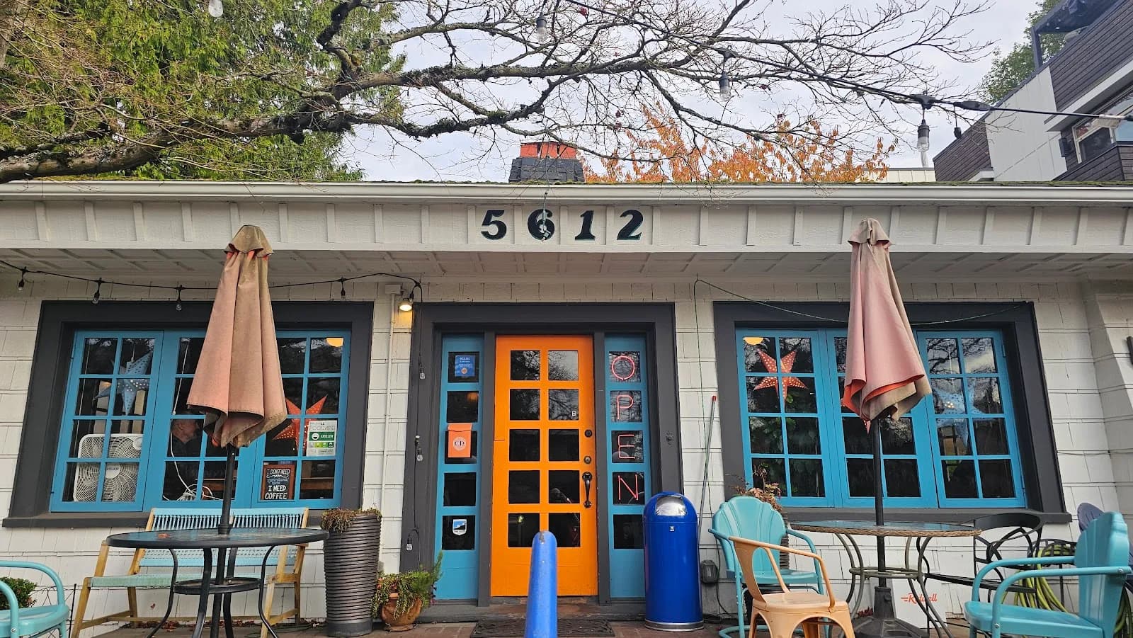 C & P Coffee Company in Seattle, specialty coffee cafe