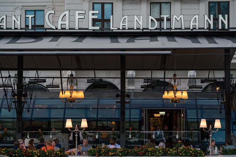 Café Landtmann in Vienna, specialty coffee cafe