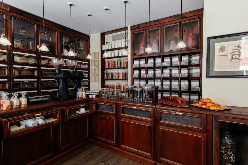 Café Verlet in Paris, specialty coffee cafe
