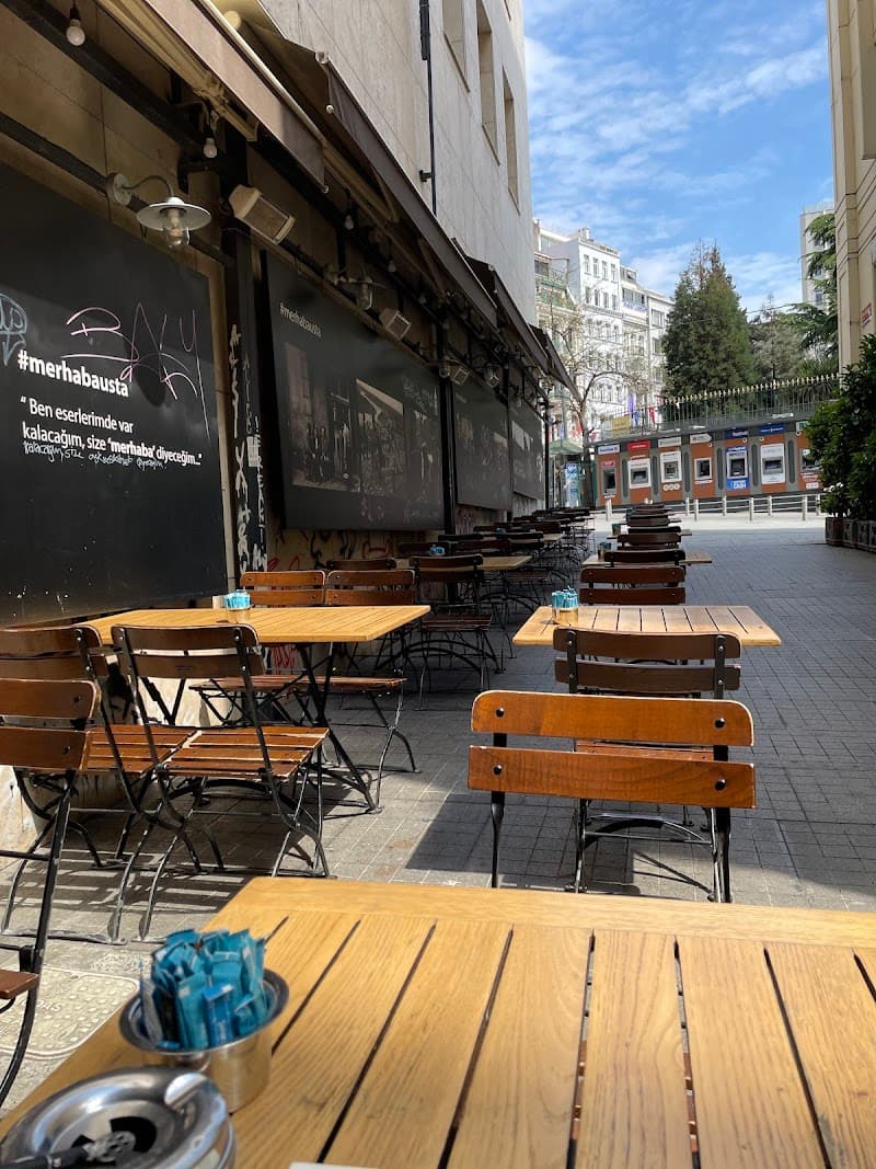 Cafe Ara in Istanbul, specialty coffee cafe