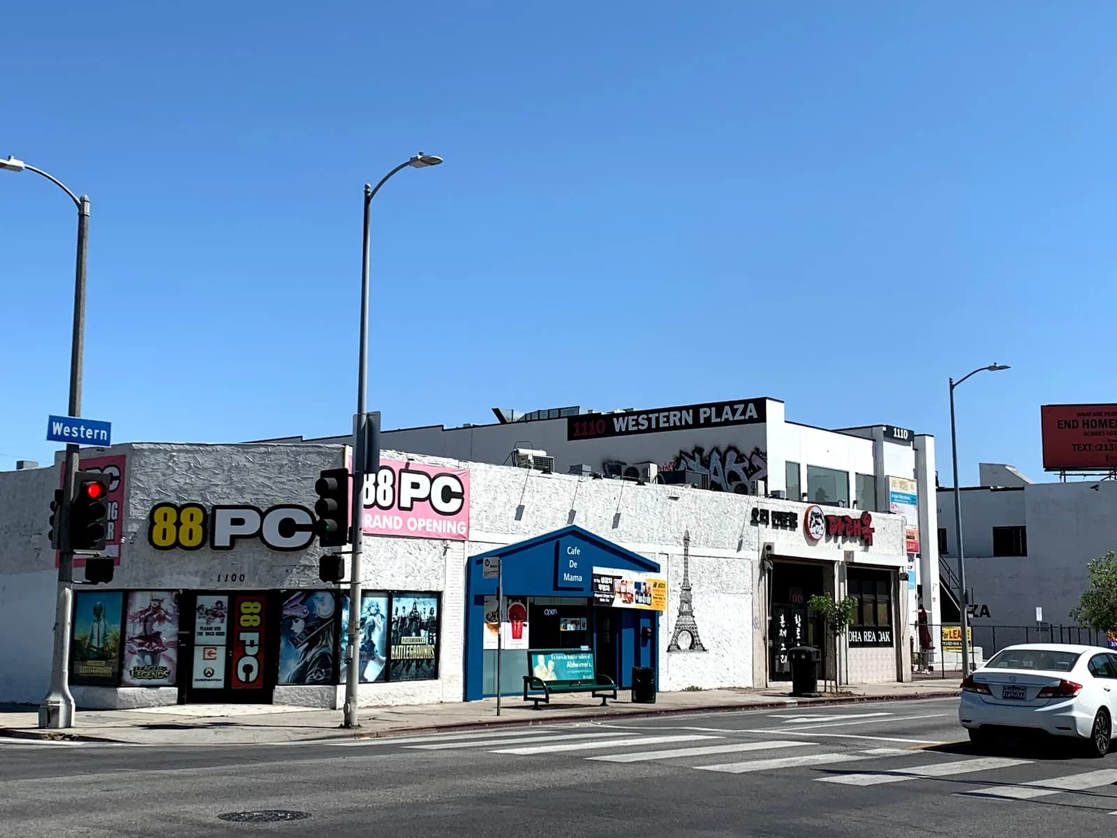 Cafe De Mama in Los Angeles, specialty coffee cafe