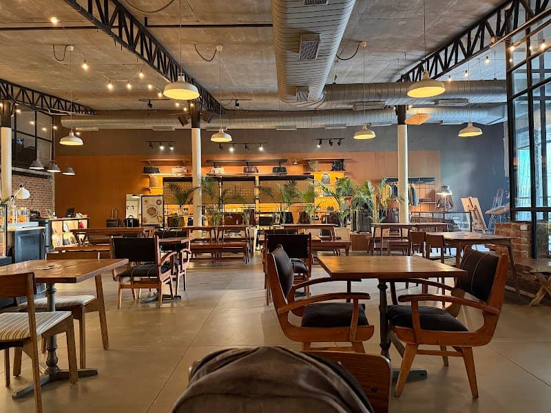 Cafe Dori in New Delhi, specialty coffee cafe
