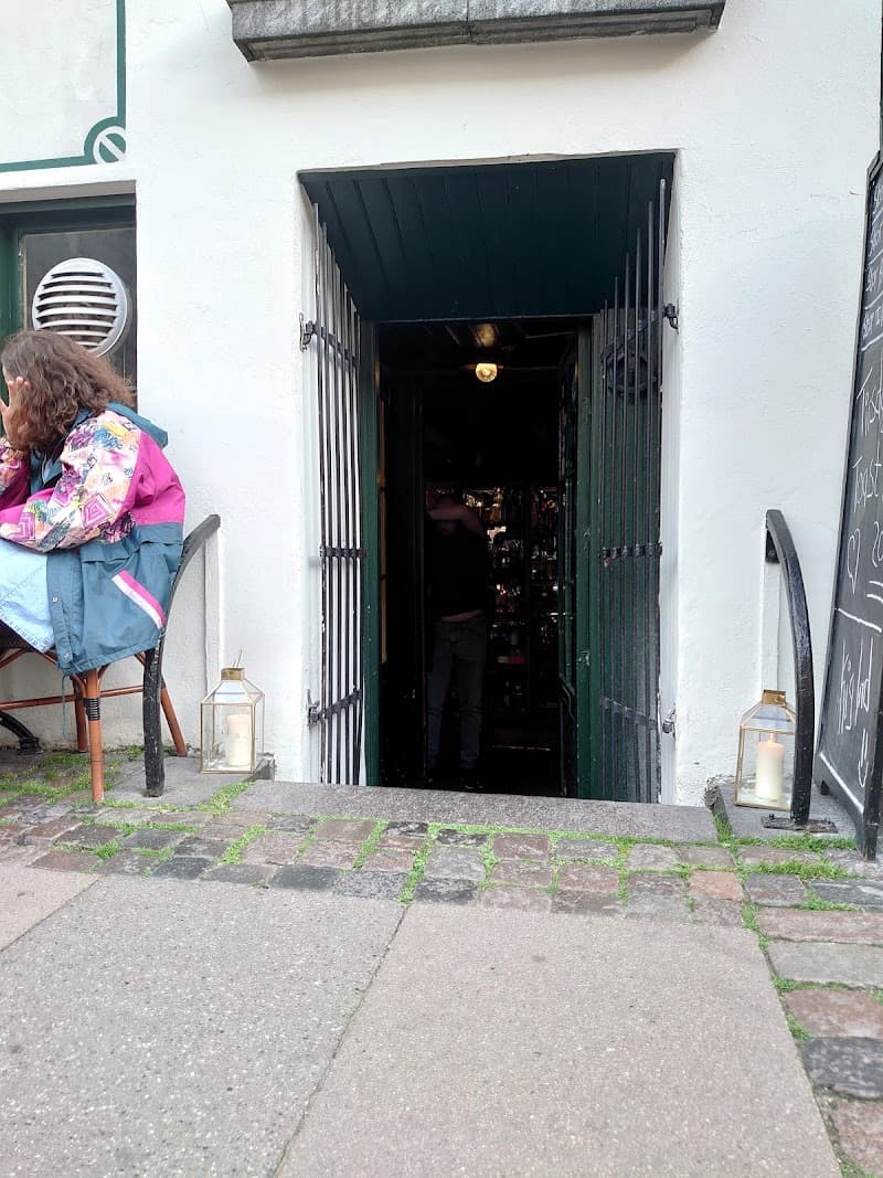 Café Halvvejen in Copenhagen, specialty coffee cafe