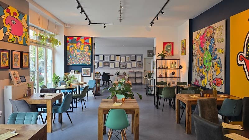 Café ILOstan in Berlin, specialty coffee roaster