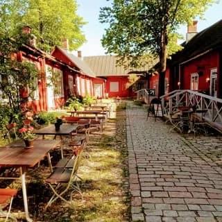 Cafe Qwensel in Turku, specialty coffee cafe