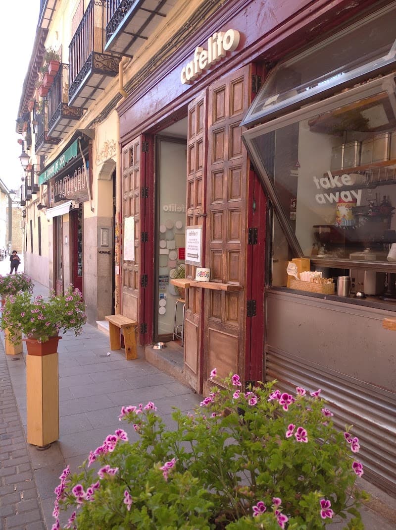 Cafelito in Madrid, specialty coffee cafe