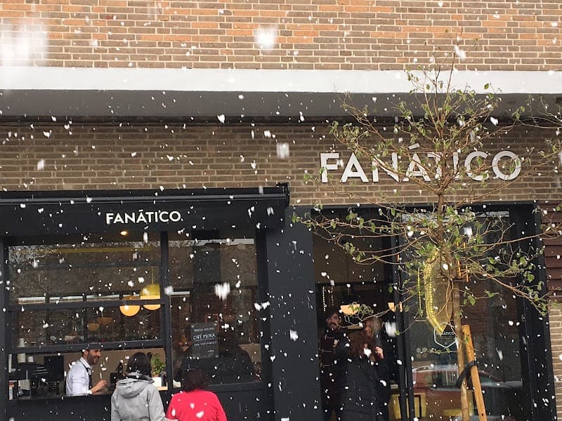 Cafeteria Fanatico in Madrid, specialty coffee roaster