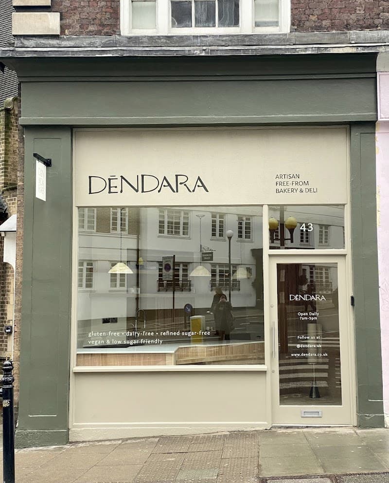 Cakes By Aida in London, specialty coffee cafe