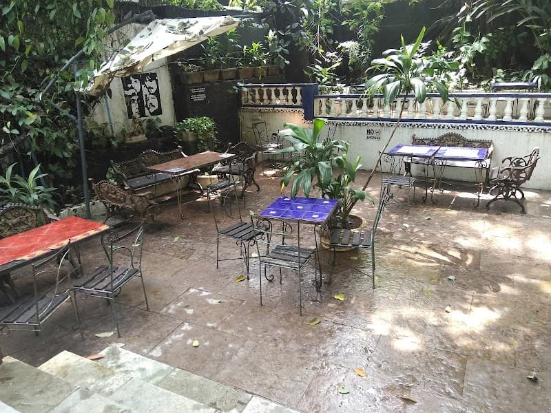 Candies in Mumbai, specialty coffee cafe