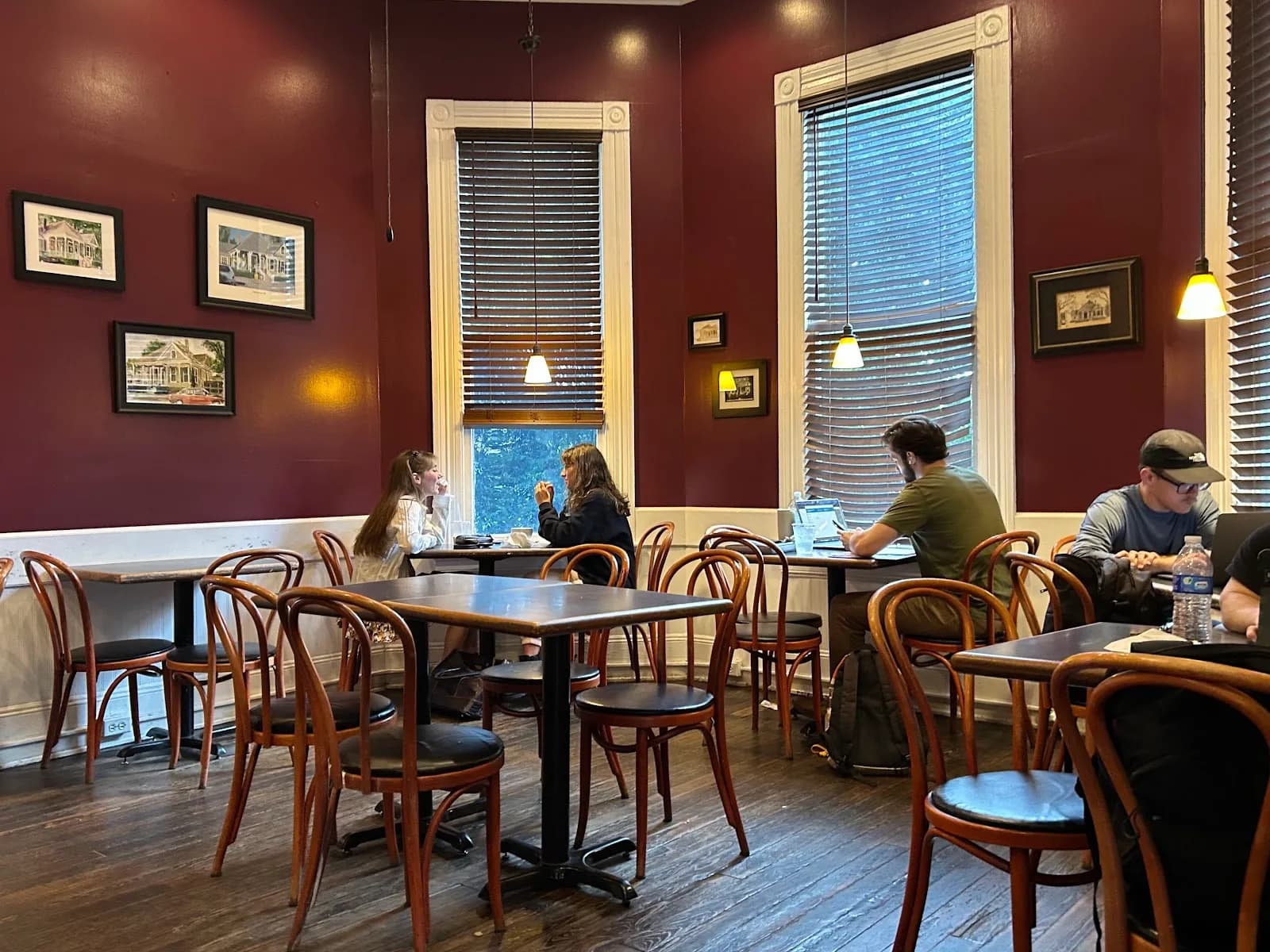 Carpe Diem Coffee & Tea Company in Mobile, specialty coffee cafe