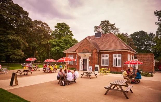 Cassiobury Park in Watford, specialty coffee cafe