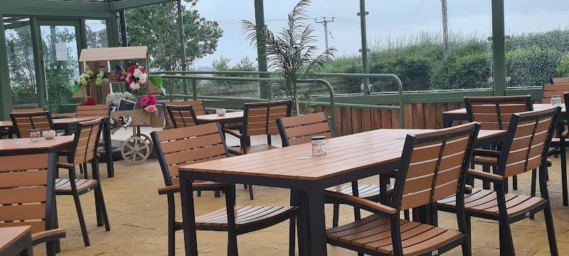 Castleton Farm Shop in Aberdeen, specialty coffee cafe