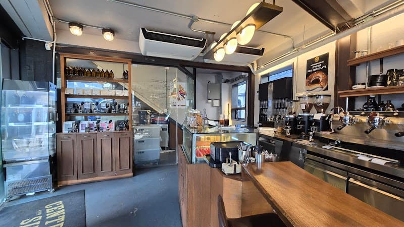 센트럴사이트 연남점 (Centralsite Coffee Roasters) in Seoul, specialty coffee roaster