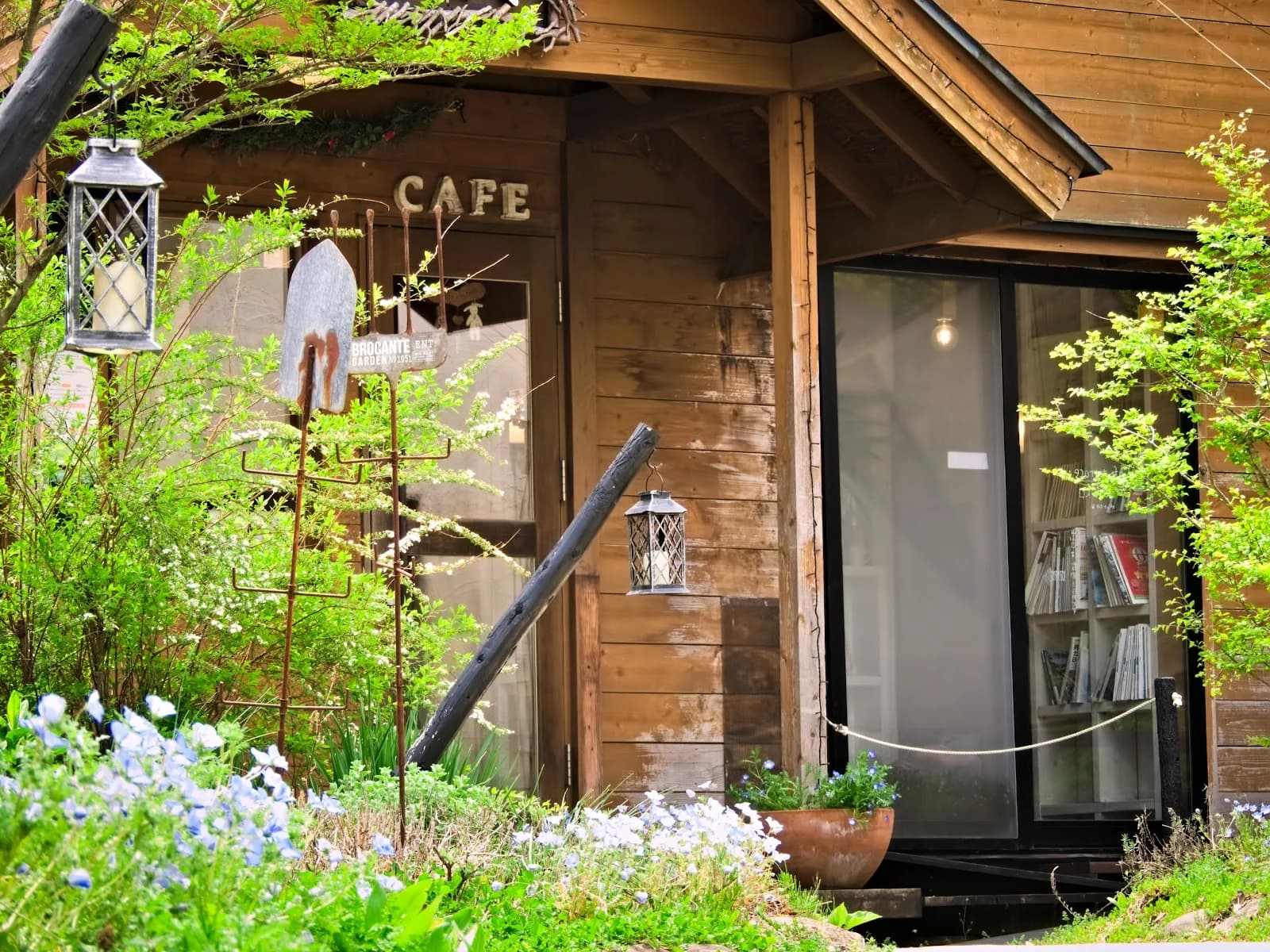 Cheesecake Studio Café Fuka in Nihommatsu, specialty coffee cafe