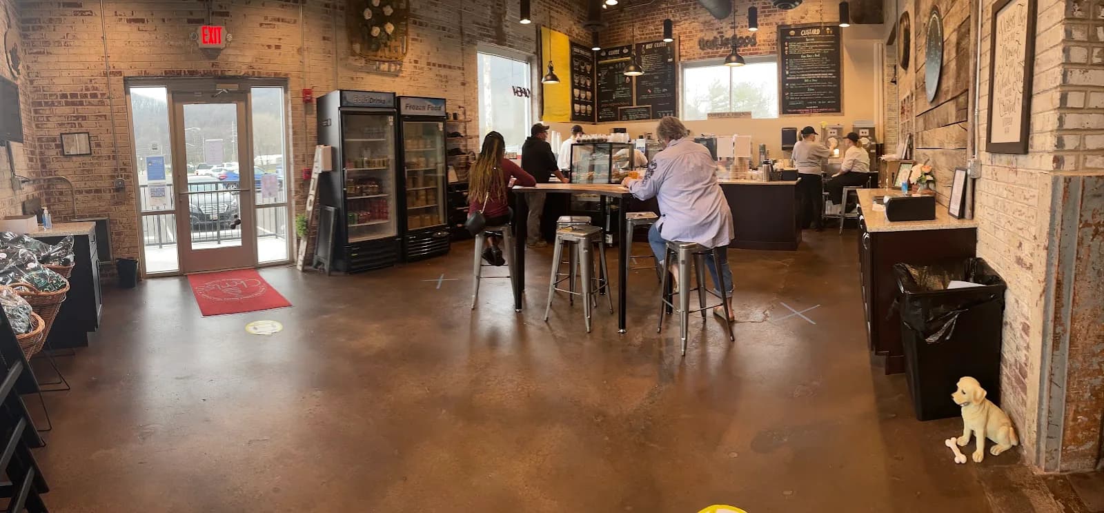 Chris's Coffee & Custard in Roanoke, specialty coffee cafe