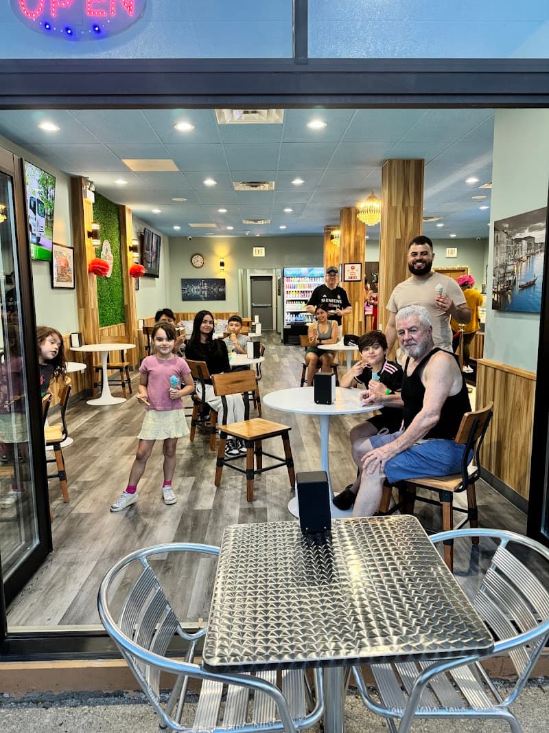Ciao Ciao Gelato & Cafe in Chicago, specialty coffee cafe