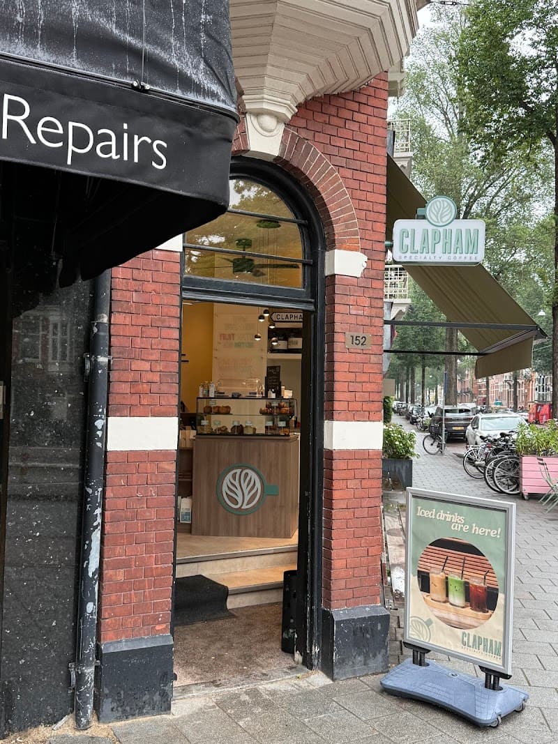 Clapham Specialty Coffee in Amsterdam, specialty coffee cafe