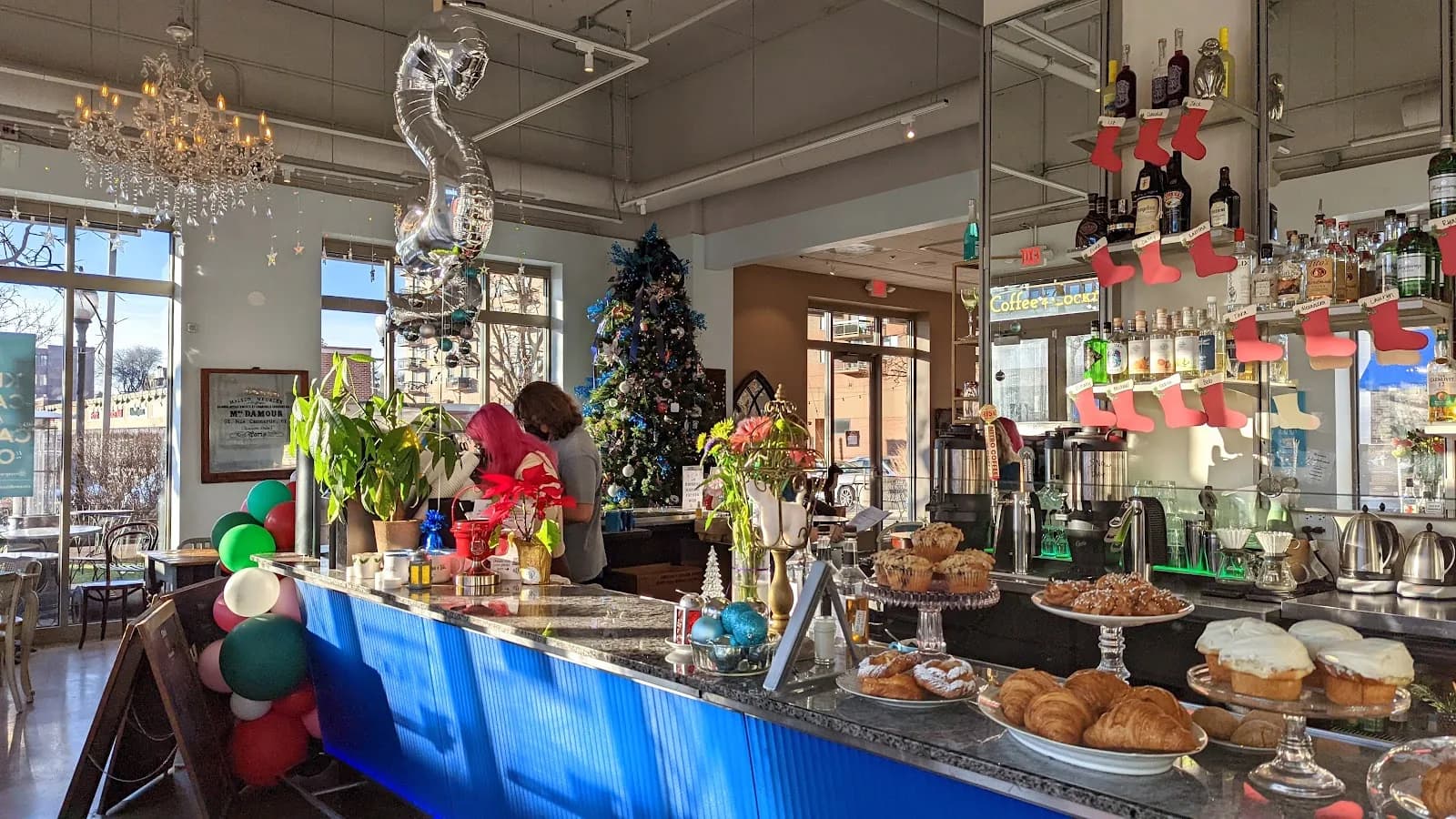 CoCo & Blu in Chicago, specialty coffee cafe
