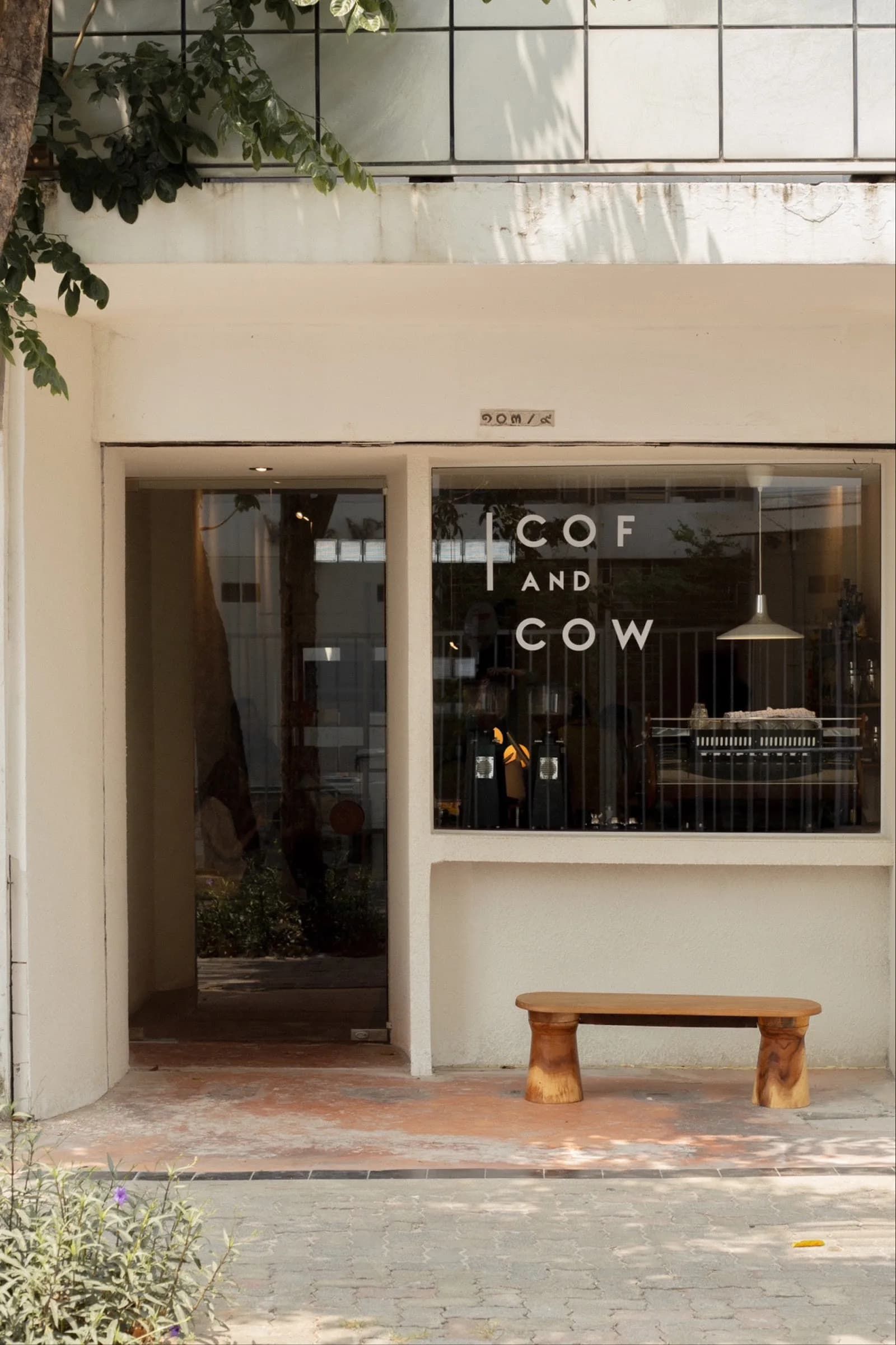 COF AND COW at SENA NIKHOM (Coffee shop) in Bangkok, specialty coffee cafe