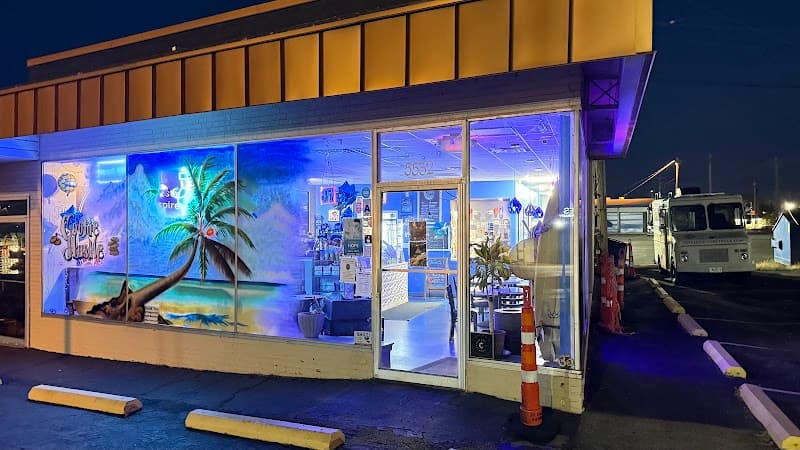 Coffee Culture/Cookie Hustle in St. Louis, specialty coffee cafe