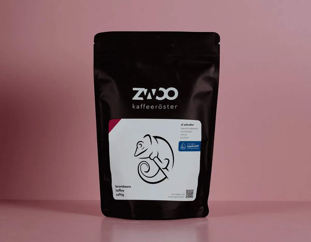 das chamäleon (el salvador), el salvador coffee from zwoo kaffeeröster ⎮ kaffeefenster