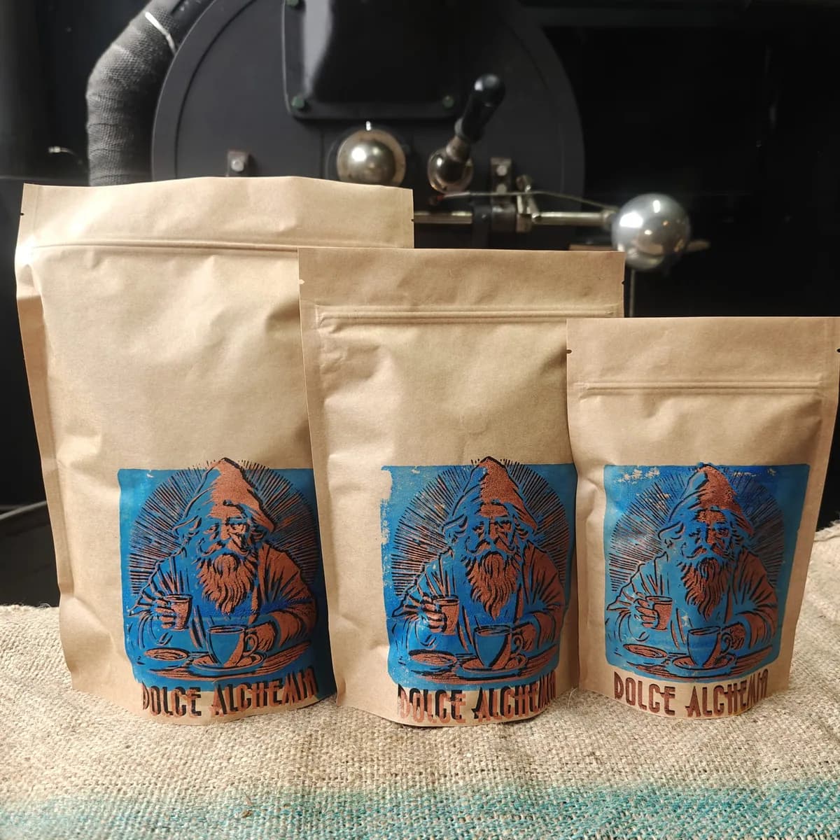 medium roast, guatemala huehuetengango, guatemala coffee from dolce alchemia coffee roasters