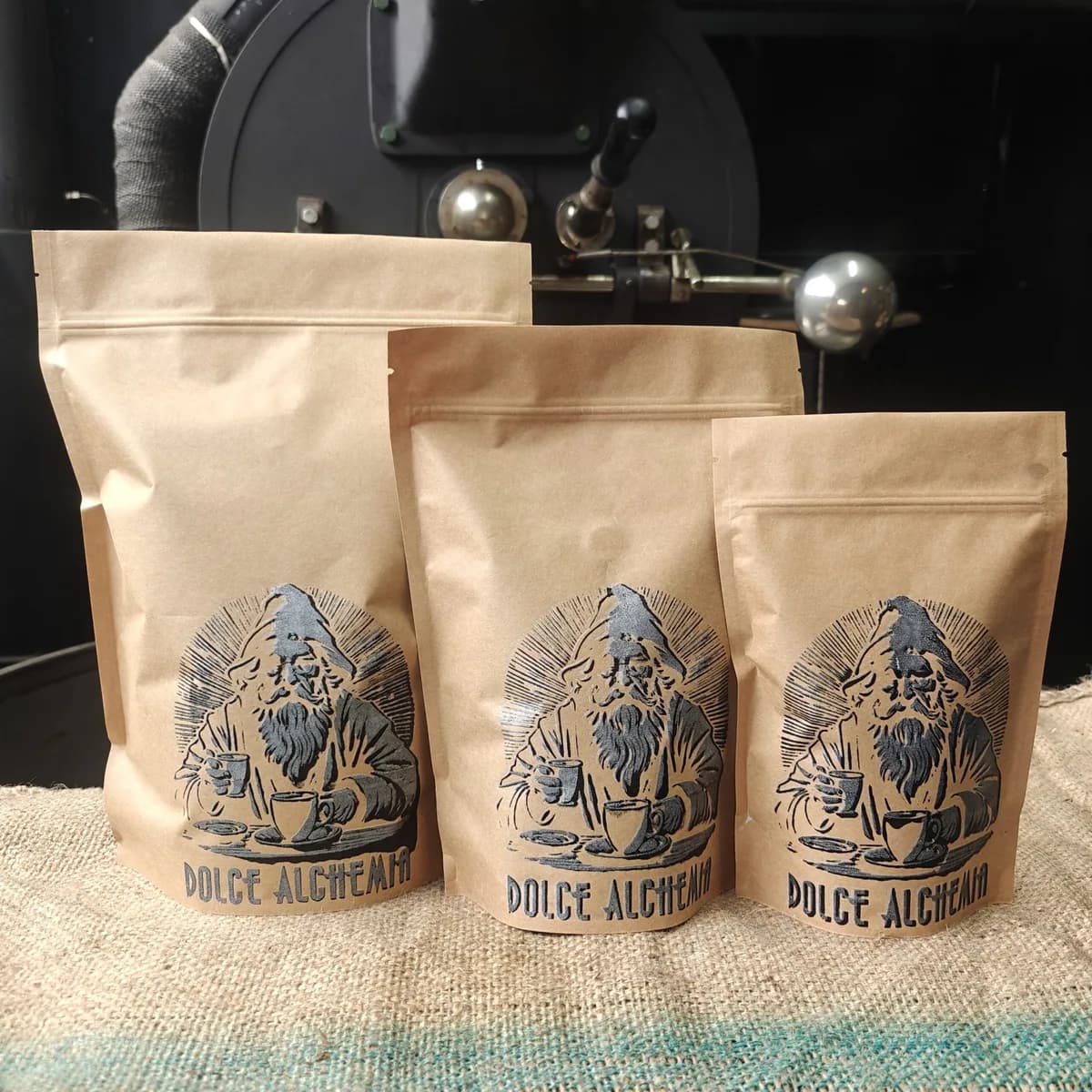 goldilocks blend, ethiopia + colombia + brazil + honduras coffee from dolce alchemia coffee roasters
