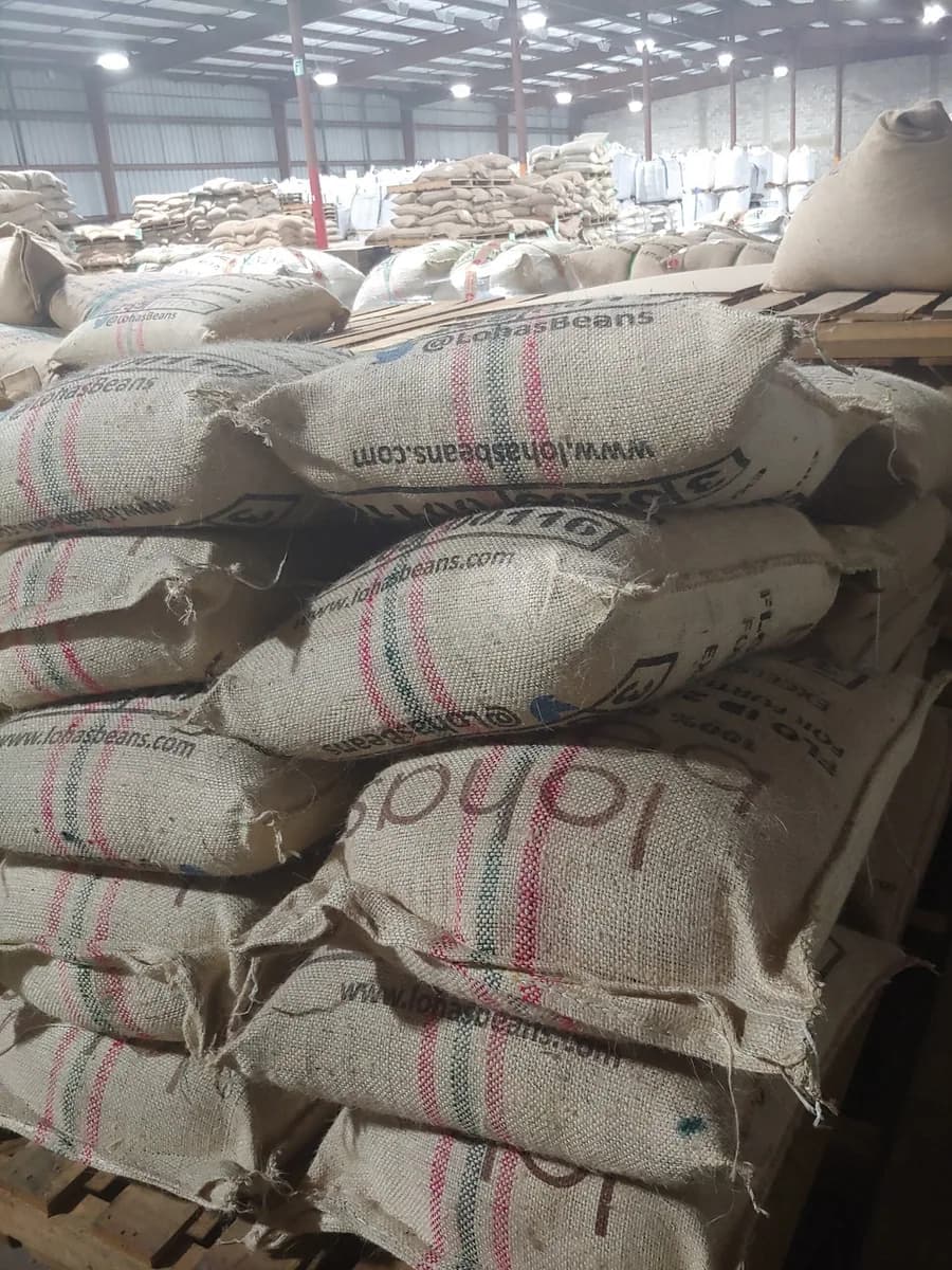 organic colombia tolima suave (green coffee beans), colombia coffee from banyan coffee co.
